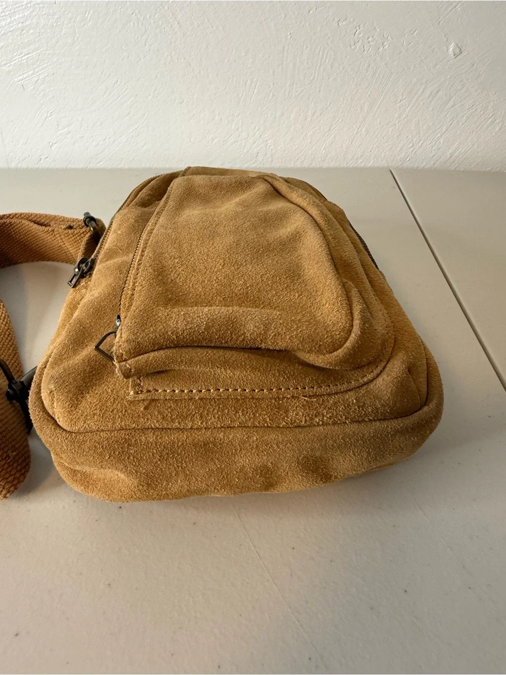 Free People Suede Sling Bag Crossbody Chest Pack Camel Tan Leather - Picture 5 of 14